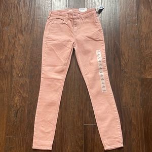 Women’s Old Navy size 6 pink skinny jeans